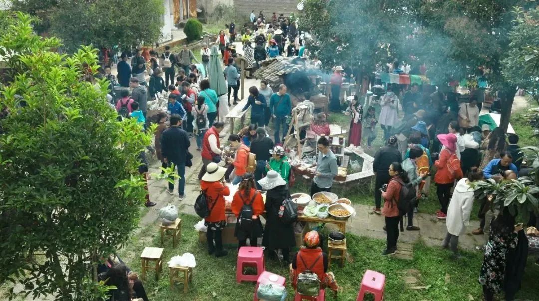 2025姜州火把节:摩登集市嗨翻湿漉漉夏天!插图2 2025姜州火把节:摩登集市嗨翻湿漉漉夏天!插图2