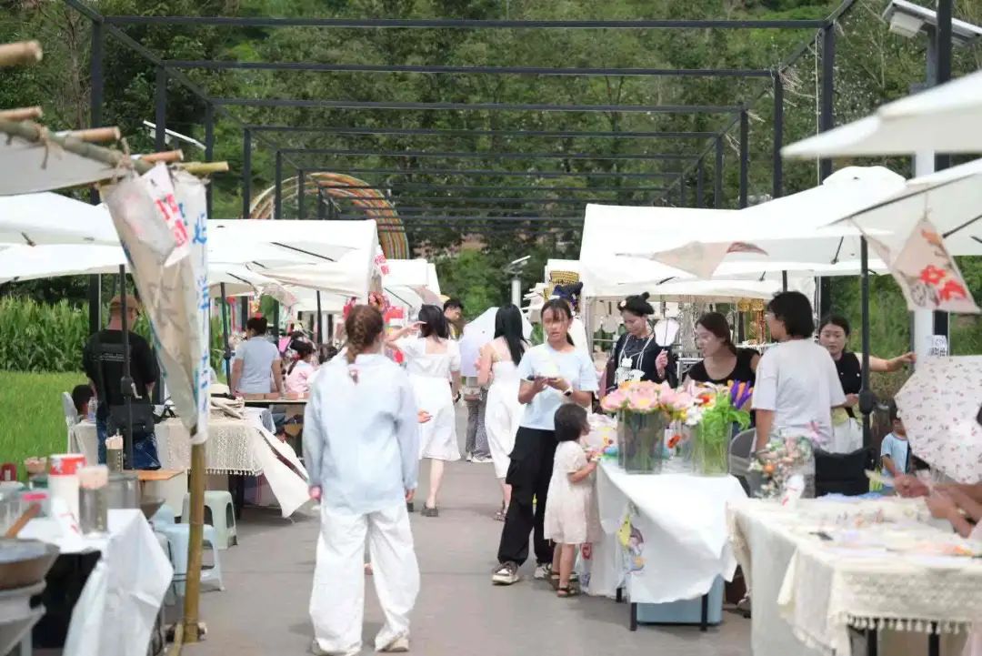 陌上姜州摩登集市:玩转“乡潮”夏日派对插图7 陌上姜州摩登集市:玩转“乡潮”夏日派对插图7