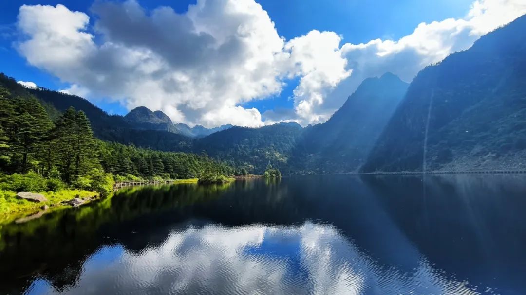 三伏天去哪儿?螺髻山清凉游等你来嗨!插图3 三伏天去哪儿?螺髻山清凉游等你来嗨!插图3