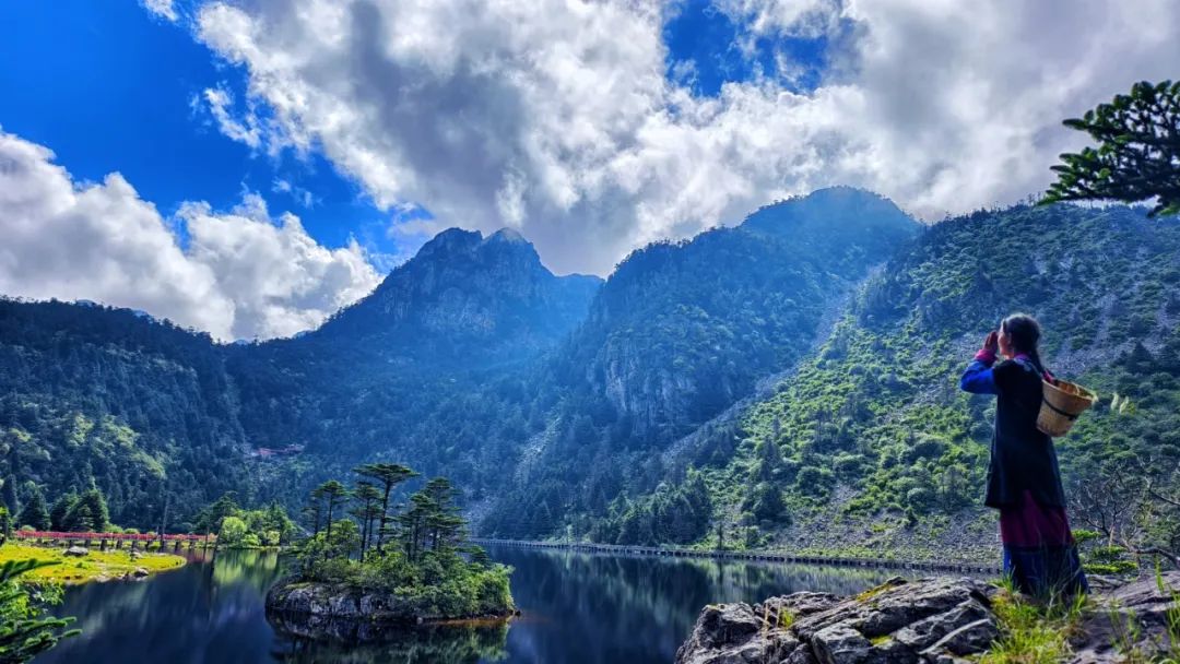 三伏天去哪儿?螺髻山清凉游等你来嗨!插图4 三伏天去哪儿?螺髻山清凉游等你来嗨!插图4