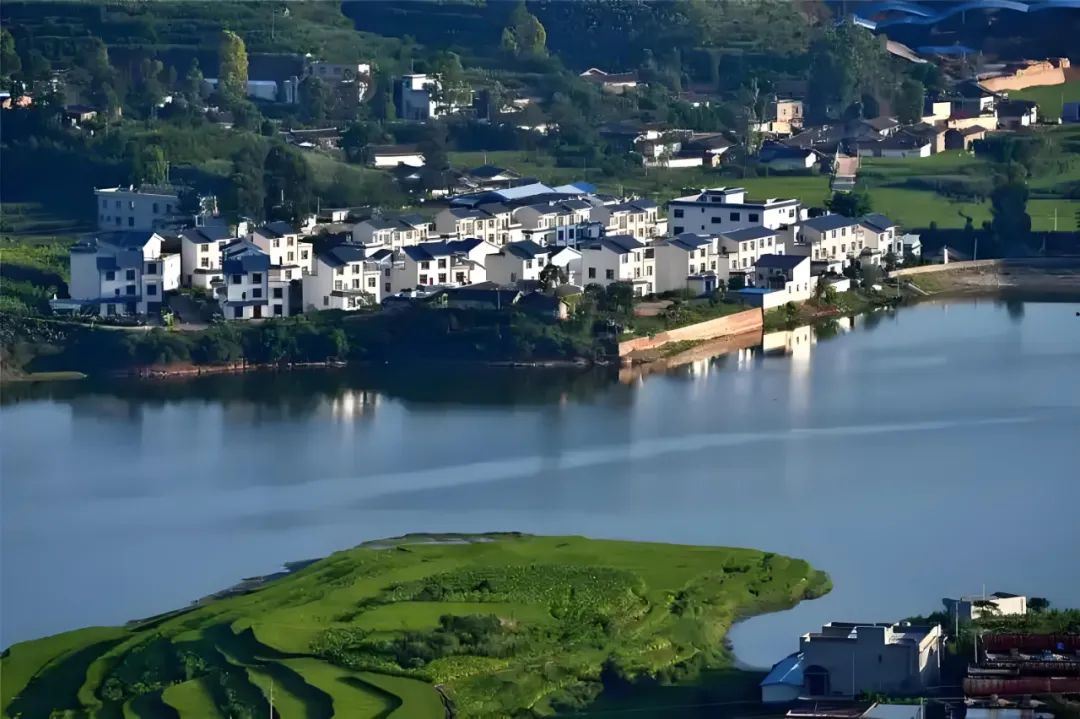 川滇明珠会东：羊肉汤锅飘香，多彩风情绘就振兴新画卷插图3