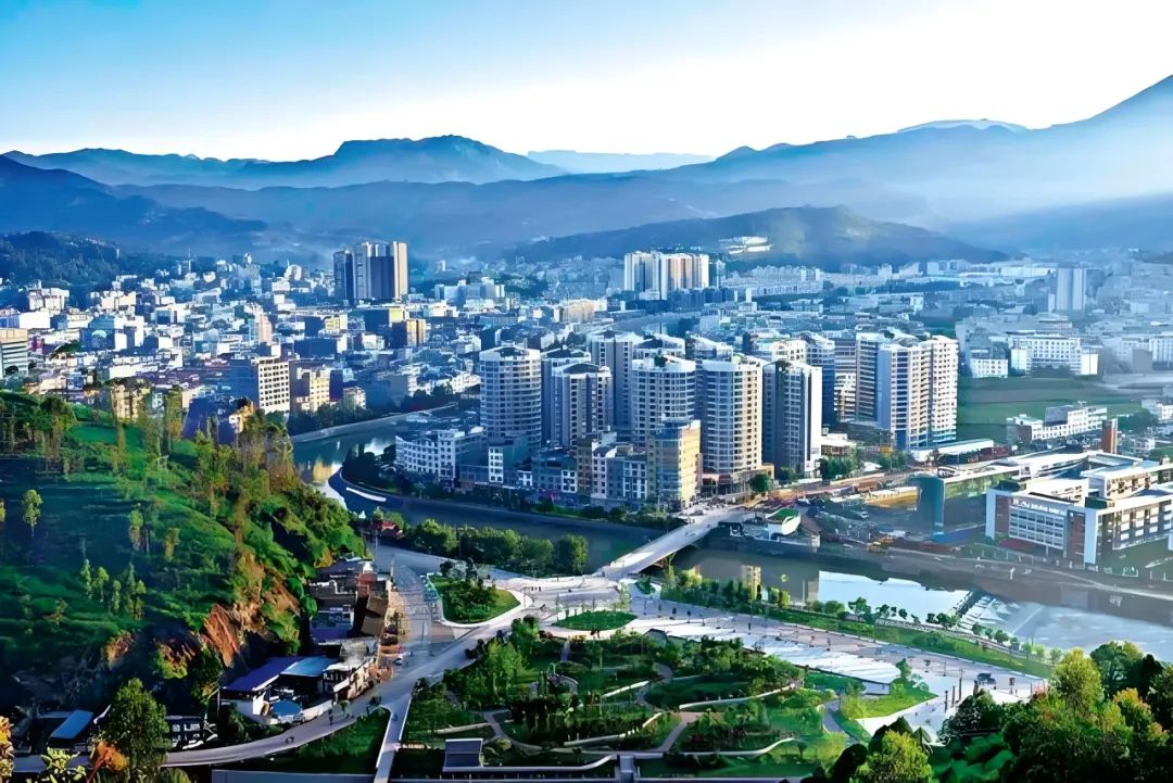 川滇明珠会东：羊肉汤锅飘香，多彩风情绘就振兴新画卷插图2