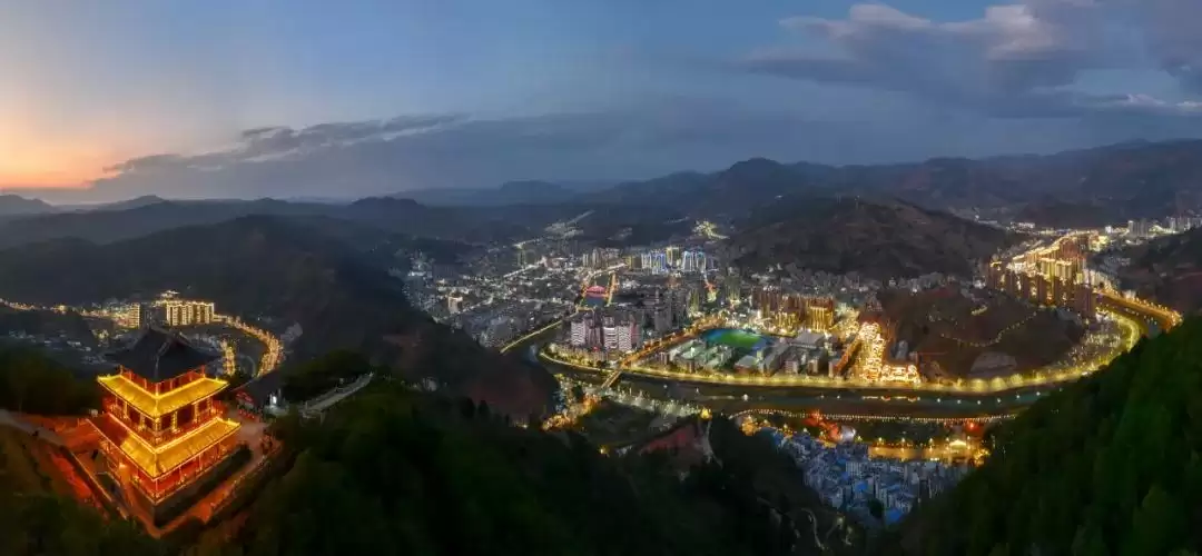 会东 2025 彝族火把节:以火为媒,70.21 亿签约点燃产业发展新引擎插图7 会东 2025 彝族火把节:以火为媒,70.21 亿签约点燃产业发展新引擎插图7