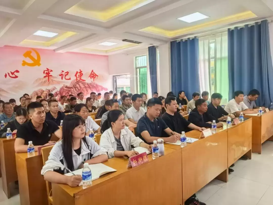 会东县 2025 年分片区开展农村统计村级联网直报培训,夯实基层统计基础插图1 会东县 2025 年分片区开展农村统计村级联网直报培训,夯实基层统计基础插图1