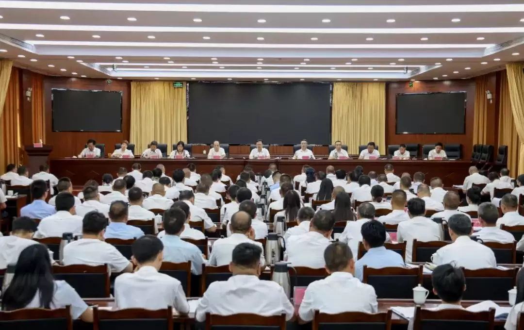 县委农村工作领导小组召开2025年第二次全体（扩大）会议-会东网