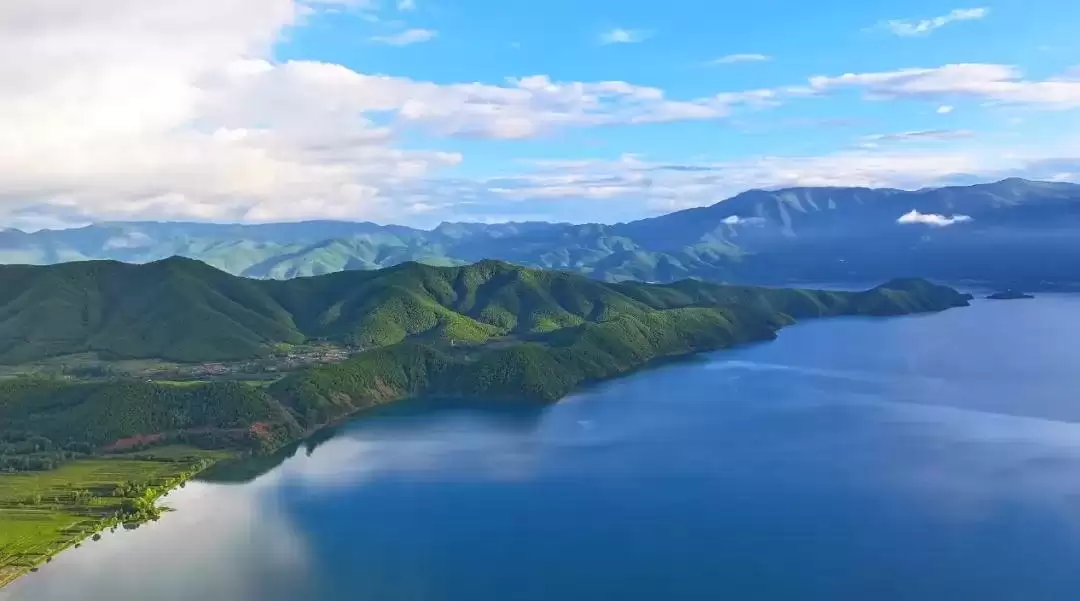 盐源:海拔 2600 米 + 的清凉宝藏地,山林、泸沽湖、果园畅享惬意避暑插图4 盐源:海拔 2600 米 + 的清凉宝藏地,山林、泸沽湖、果园畅享惬意避暑插图4