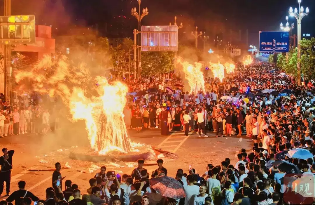 2025 凉山彝族火把节圆满落幕:17 县(市)迎 1654.3 万人次,吸金 142.97 亿-会东网