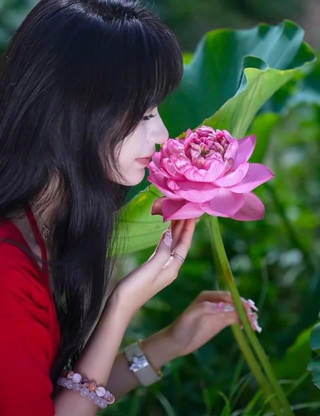 会理八月，藏于北纬 26° 的清爽：黎溪石厂，荷花摇曳的夏日诗画插图