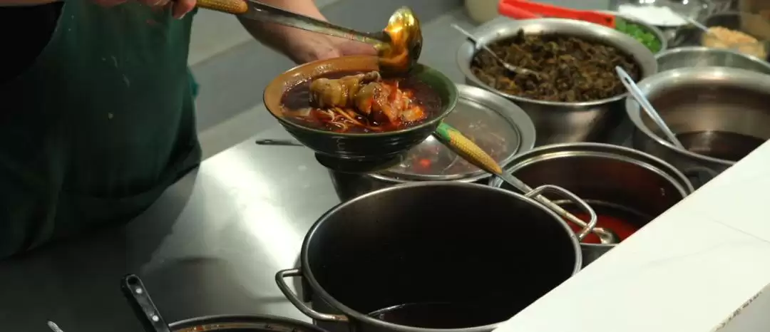 跳出 “浪浪山” 迷茫?来盐源搭建观景台,以湖光、烟火与历史校准内心插图12 跳出 “浪浪山” 迷茫?来盐源搭建观景台,以湖光、烟火与历史校准内心插图12