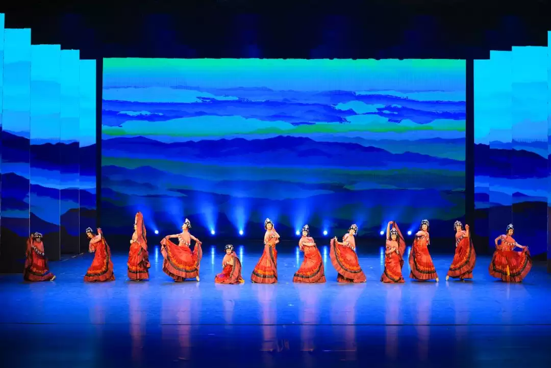 2025 “金火把” 年度品牌之夜凉山启幕:文旅美食盛宴,见证融合发展成果插图2 2025 “金火把” 年度品牌之夜凉山启幕:文旅美食盛宴,见证融合发展成果插图2