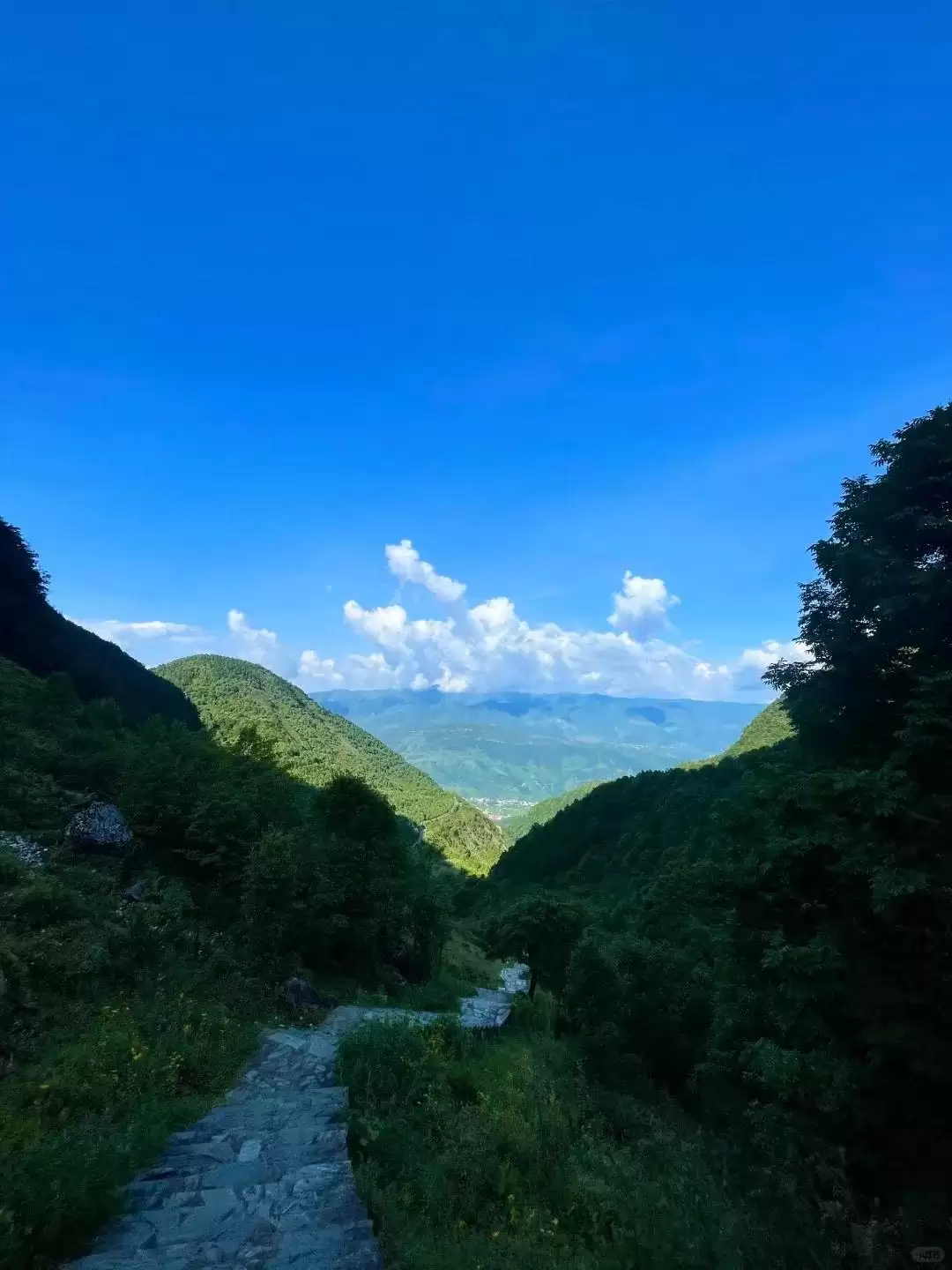 七夕相约凉山:在湖光山色与民俗风情中镌刻浪漫爱情记忆插图22 七夕相约凉山:在湖光山色与民俗风情中镌刻浪漫爱情记忆插图22