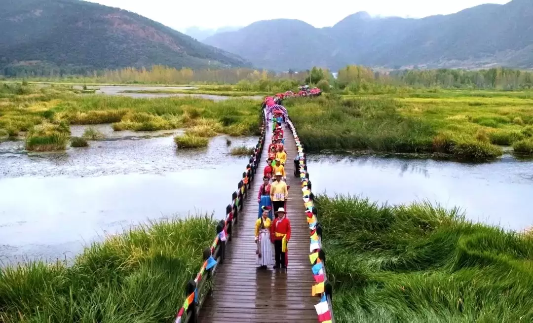 七夕相约凉山:在湖光山色与民俗风情中镌刻浪漫爱情记忆插图10 七夕相约凉山:在湖光山色与民俗风情中镌刻浪漫爱情记忆插图10