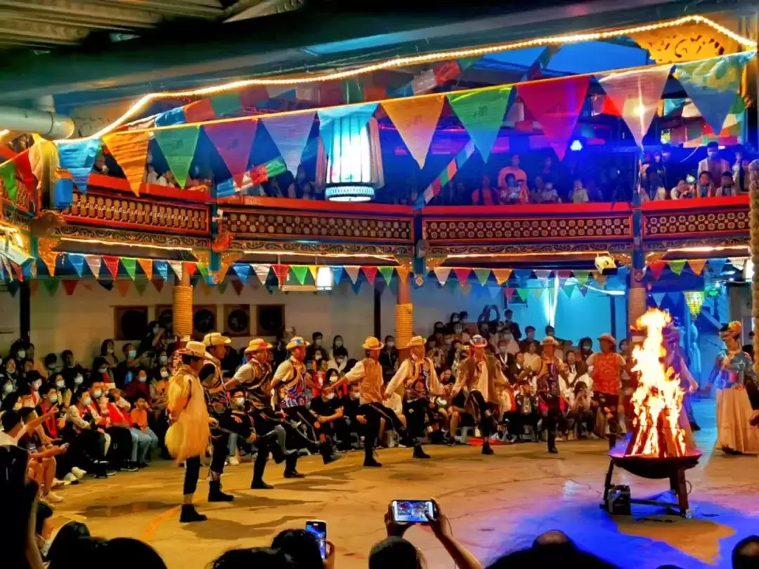 七夕相约凉山:在湖光山色与民俗风情中镌刻浪漫爱情记忆插图13 七夕相约凉山:在湖光山色与民俗风情中镌刻浪漫爱情记忆插图13