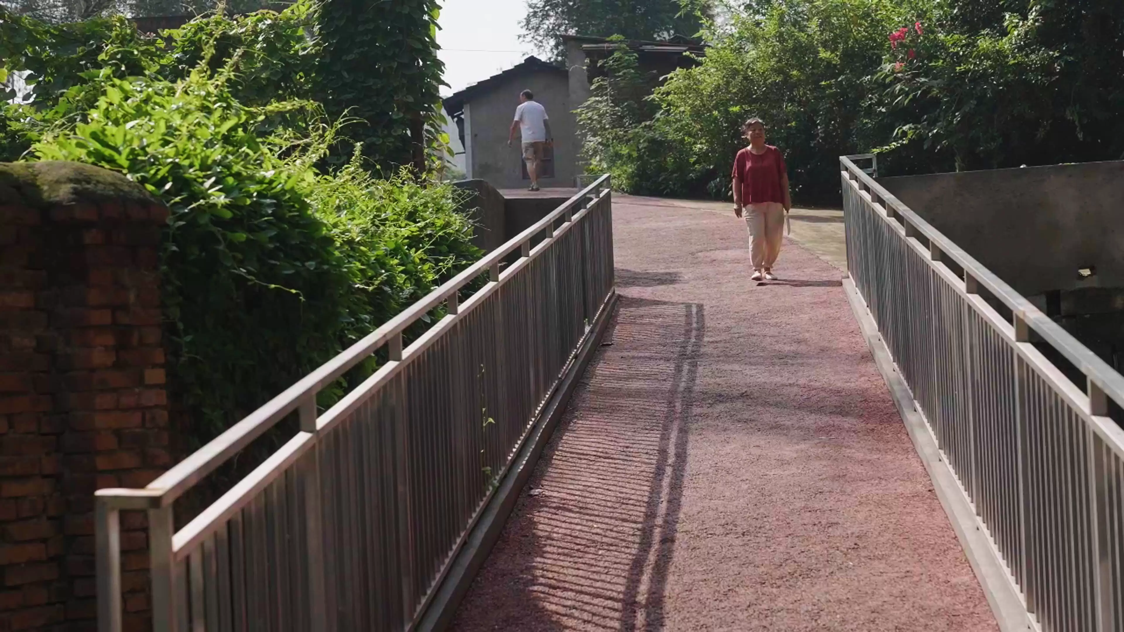 攀枝花老旧小区改造 “加速度”:破痛点、焕新颜,居民幸福感节节攀升插图4 攀枝花老旧小区改造 “加速度”:破痛点、焕新颜,居民幸福感节节攀升插图4