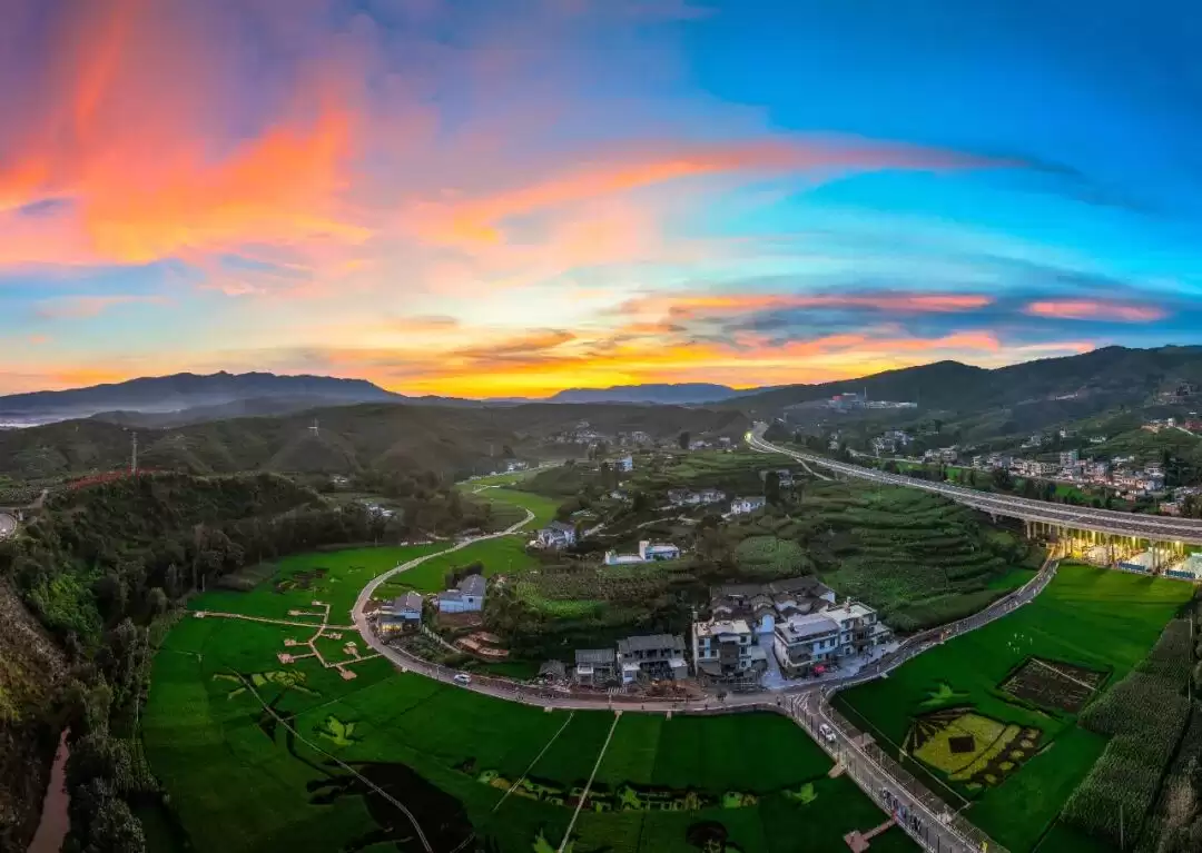 擘画文旅融合新蓝图 聚力打造“川滇会聚·紫气东来”文旅强县插图2 擘画文旅融合新蓝图 聚力打造“川滇会聚·紫气东来”文旅强县插图2