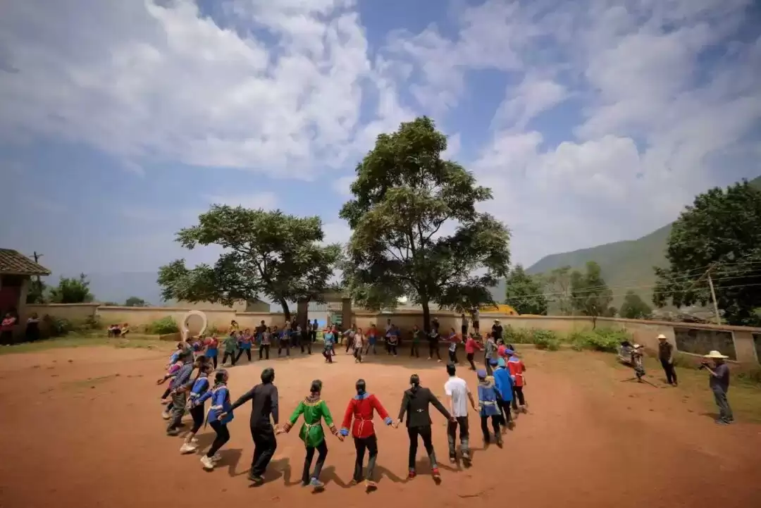 2025 四川省 “天府百姓大舞台” 攀西片区汇演暨 “和美乡村・稻会东” 田园丰收季来袭,川滇文化盛宴等你体验!插图13 2025 四川省 “天府百姓大舞台” 攀西片区汇演暨 “和美乡村・稻会东” 田园丰收季来袭,川滇文化盛宴等你体验!插图13