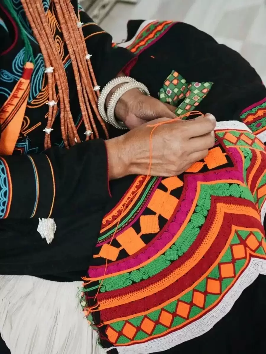 凉山之美:自然、文化与历史交织的五彩画卷插图6 凉山之美:自然、文化与历史交织的五彩画卷插图6