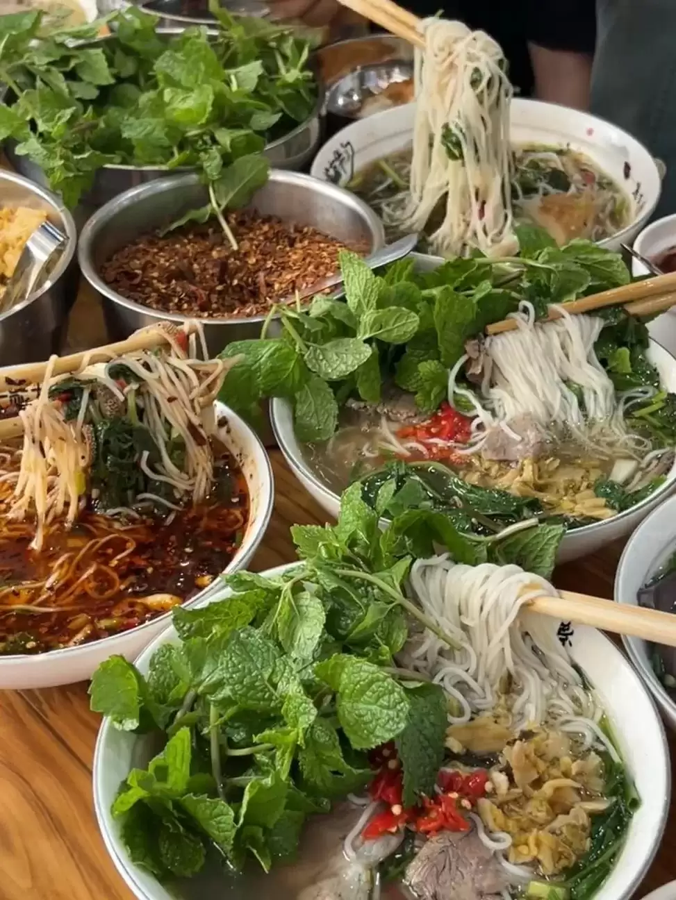 西昌邛海湿地马拉松 11.1 开跑!两天一晚畅玩攻略,尽享美景与美食插图12 西昌邛海湿地马拉松 11.1 开跑!两天一晚畅玩攻略,尽享美景与美食插图12