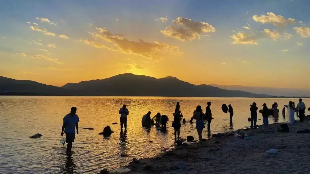 西昌邛海湿地马拉松 11.1 开跑!两天一晚畅玩攻略,尽享美景与美食插图7 西昌邛海湿地马拉松 11.1 开跑!两天一晚畅玩攻略,尽享美景与美食插图7