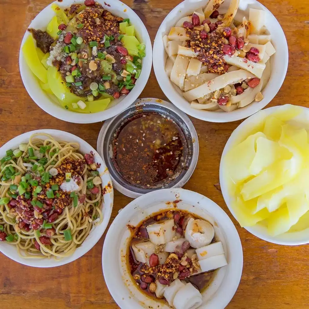 西昌邛海湿地马拉松 11.1 开跑!两天一晚畅玩攻略,尽享美景与美食插图25 西昌邛海湿地马拉松 11.1 开跑!两天一晚畅玩攻略,尽享美景与美食插图25