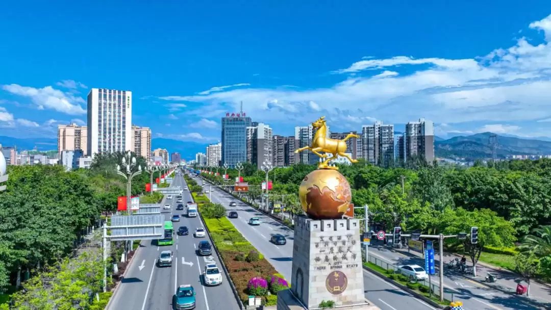 西昌 “动车 +‘川超’+ 文旅” 跨界出圈,邀你畅享多维体验与特色线路-会东网