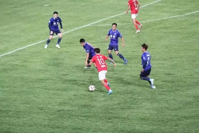 11 月 8 日川超联赛川西赛区关键战:雅安貊貊队再战攀枝花队,11 月 3 日 12 点抢票开启-会东网