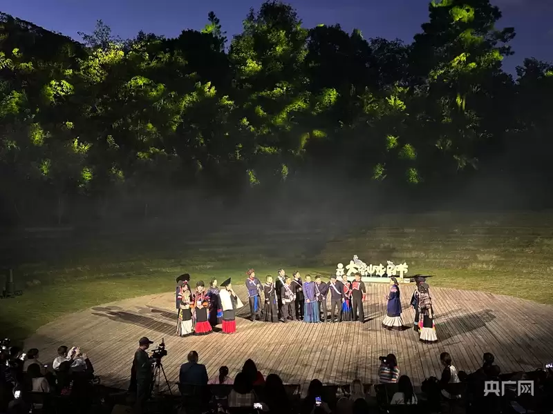 立冬开启!2025 第七届大凉山戏剧节,“戏剧 + 文旅” 诠释多元魅力插图1 立冬开启!2025 第七届大凉山戏剧节,“戏剧 + 文旅” 诠释多元魅力插图1