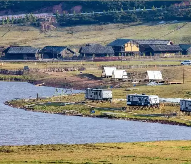 跟着大凉山戏剧节游凉山:五条线路,探秘十余个 “自然剧场” 的独特魅力插图1 跟着大凉山戏剧节游凉山:五条线路,探秘十余个 “自然剧场” 的独特魅力插图1