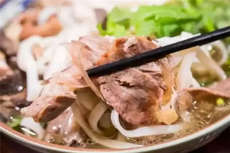 立冬时节,会理羊肉粉为何让游子如此魂牵梦绕?背后原因大揭秘!插图4 立冬时节,会理羊肉粉为何让游子如此魂牵梦绕?背后原因大揭秘!插图4