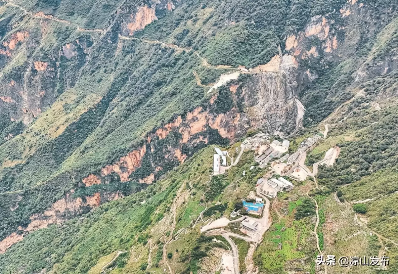 阿布洛哈村通路前后变化巨大,路如何改变乃保巴则一家及全村人的生活?-会东网