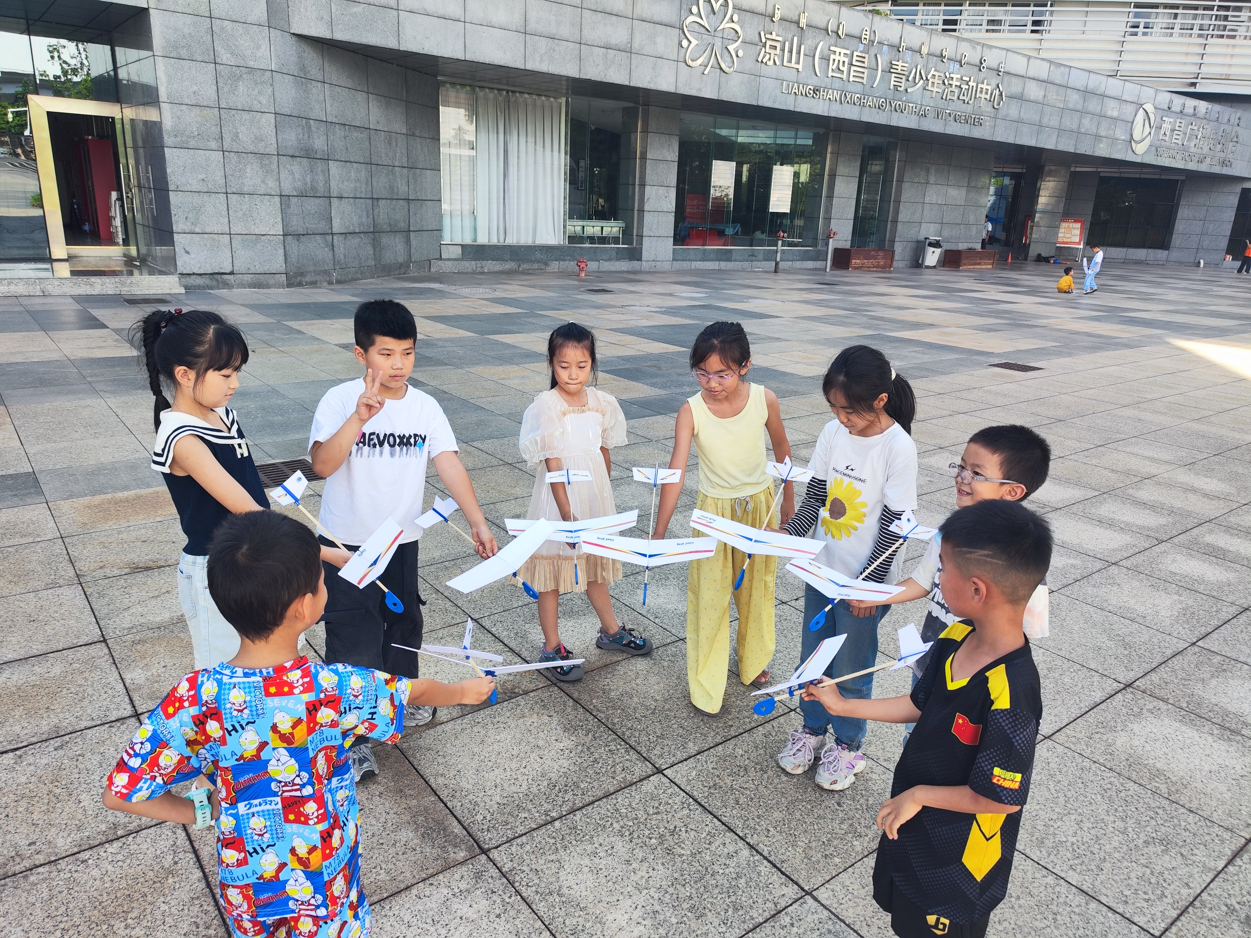西昌市图书馆:公益暑期科学大课堂点亮少年科学梦-会东网