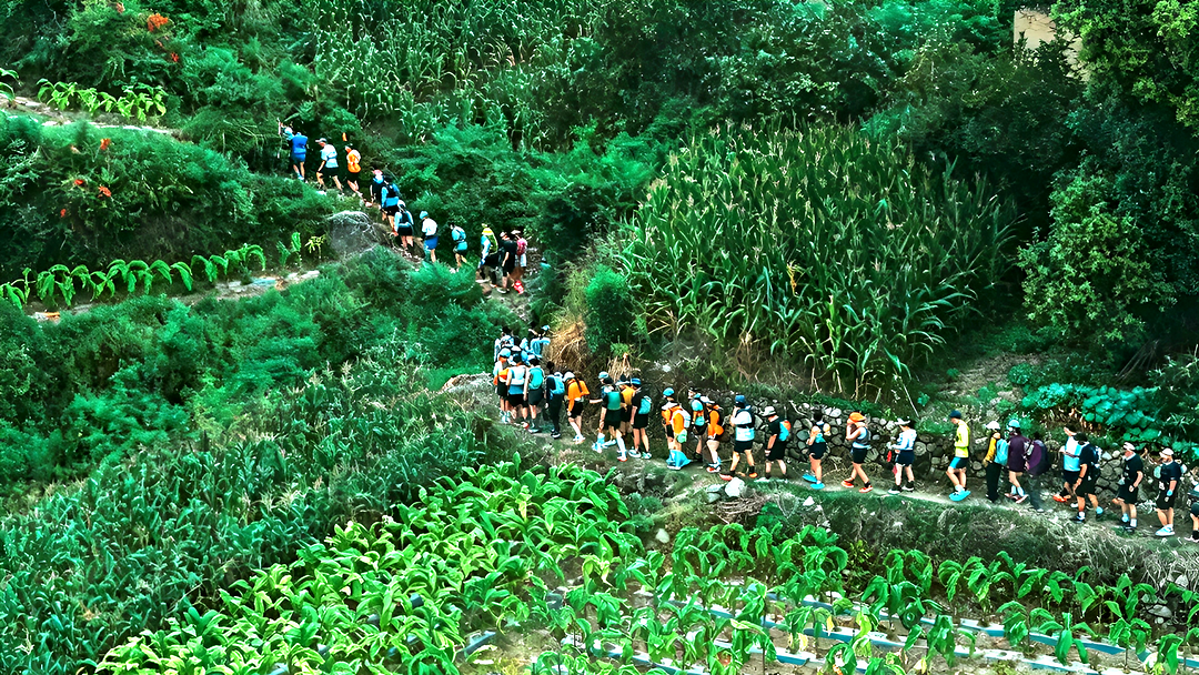 260名越野健儿齐聚越西县竞速山水间 共叙民族情插图1 260名越野健儿齐聚越西县竞速山水间 共叙民族情插图1
